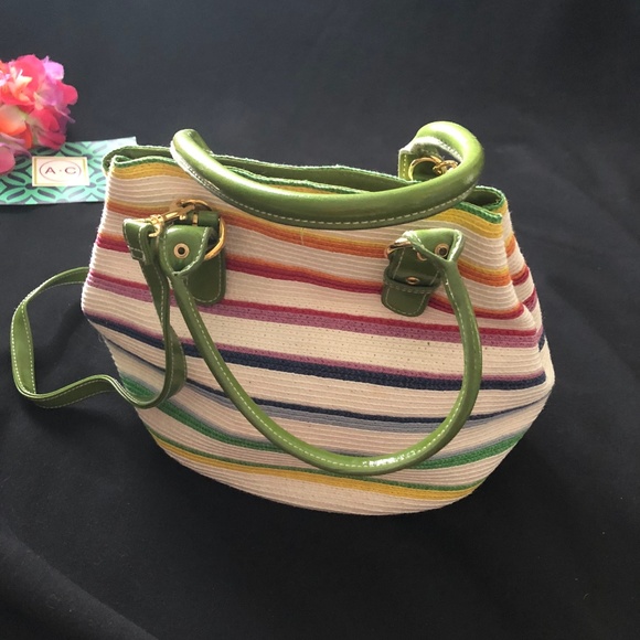 VINTAGE 1980s Like New white rainbow stripe purse - Picture 1 of 8